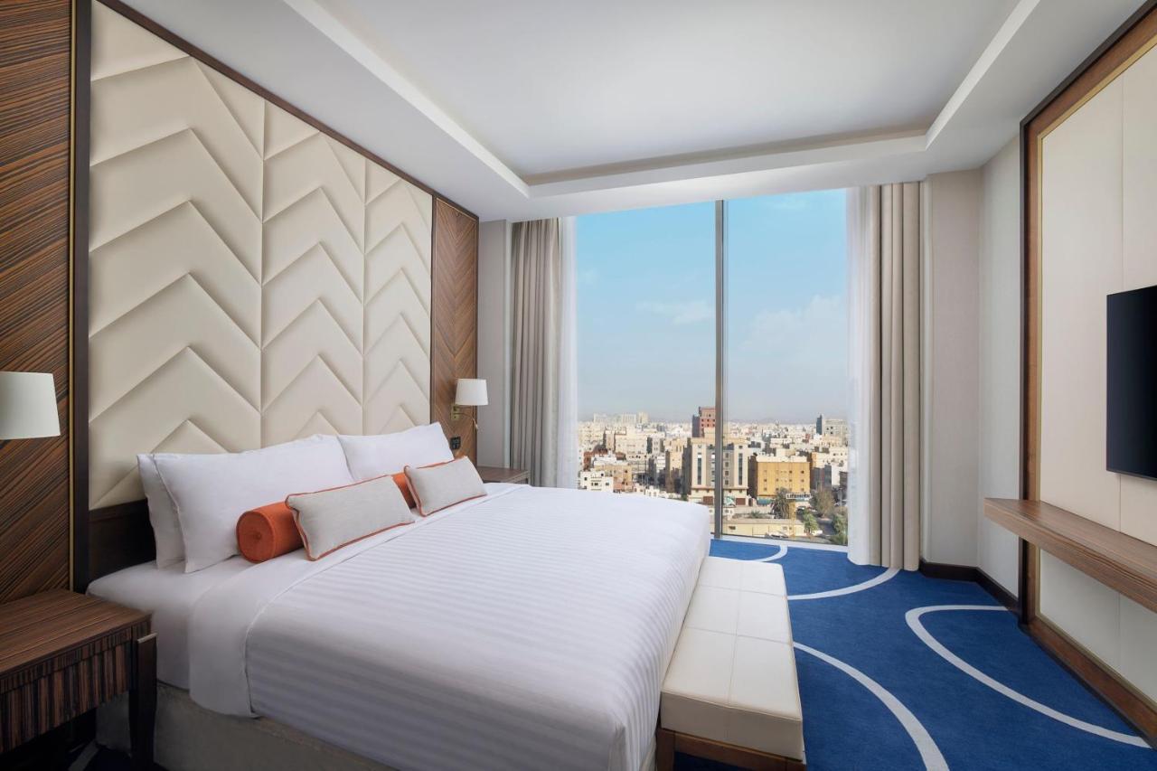 Jeddah Marriott Hotel Madinah Road 외부 사진 A bedroom at the hotel